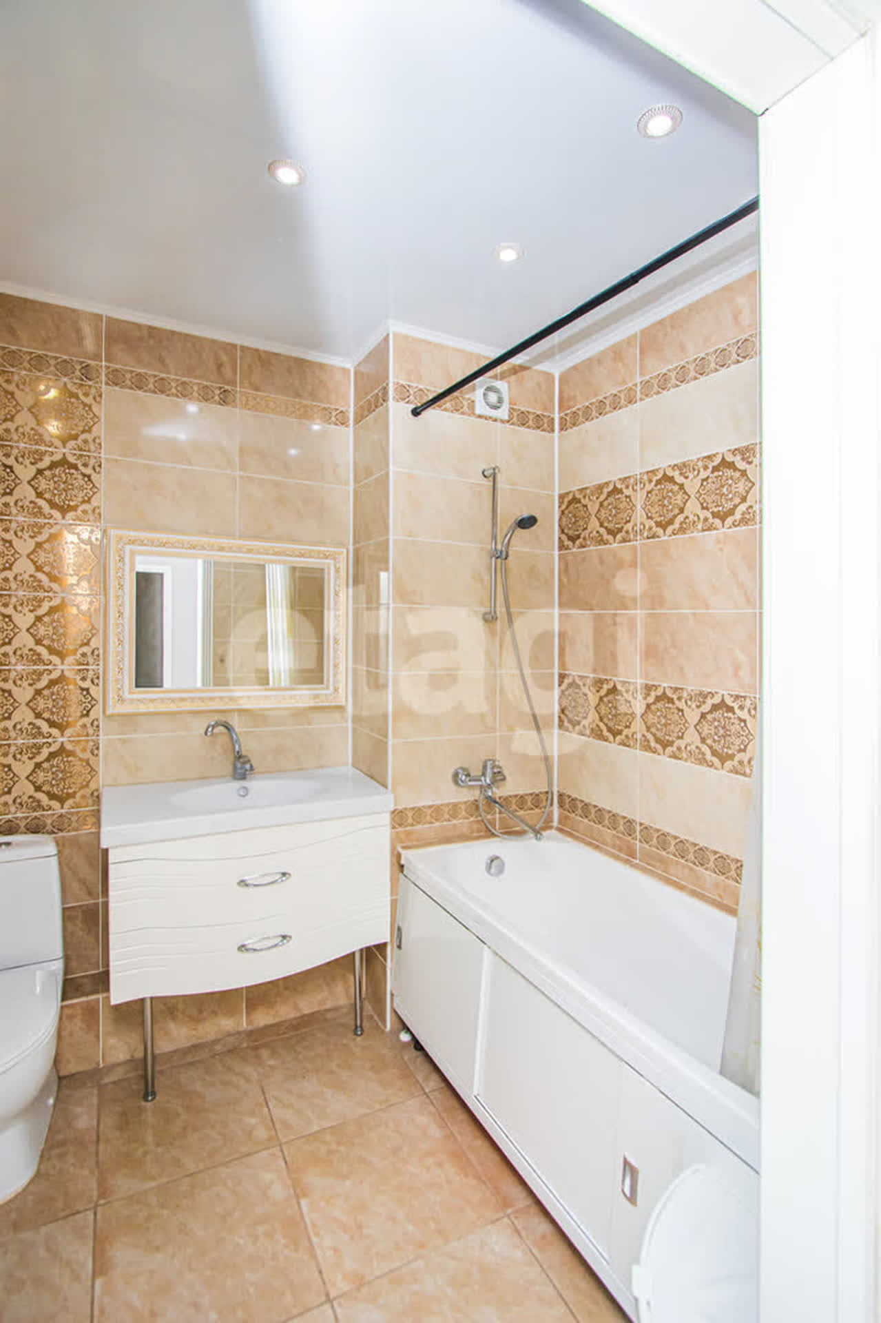 Продажа 2-комнатной квартиры, Улан-Удэ, Республика Бурятия,  Улан-Удэ