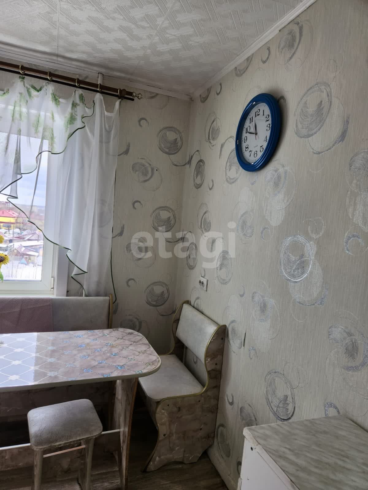 Продажа 2-комнатной квартиры, Южно-Сахалинск, Сахалинская область,  Южно-Сахалинск