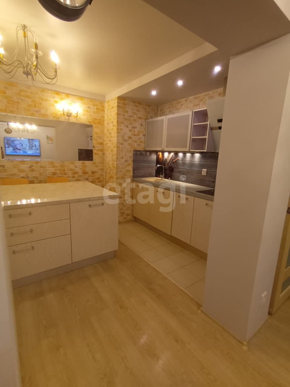 Продажа 3-комнатной квартиры, Южно-Сахалинск, Сахалинская область,  Южно-Сахалинск