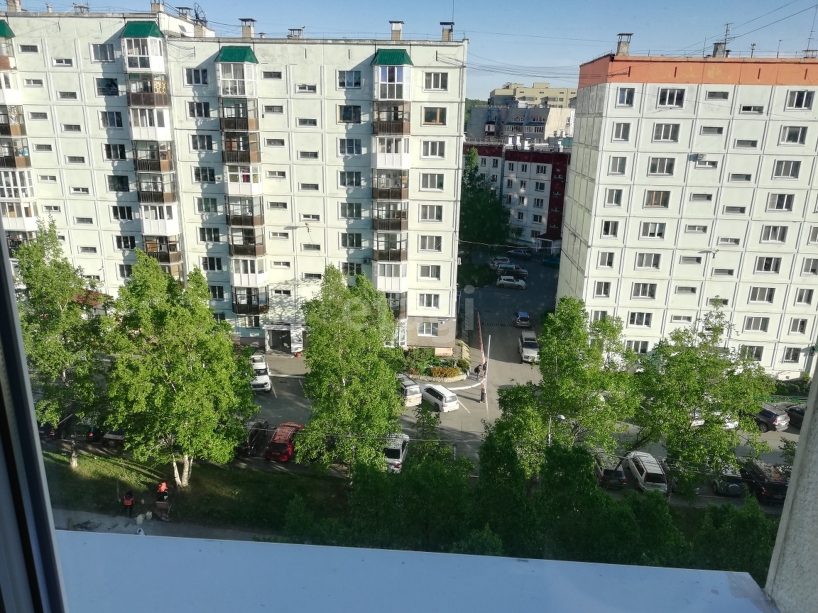 Продажа 2-комнатной квартиры, Южно-Сахалинск, Сахалинская область,  Южно-Сахалинск