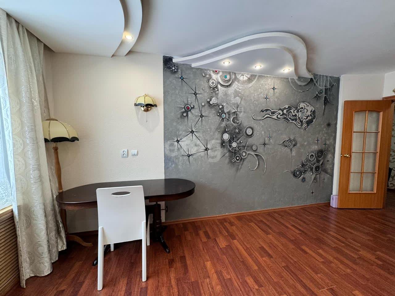 Продажа 3-комнатной квартиры, Южно-Сахалинск, Сахалинская область,  Южно-Сахалинск