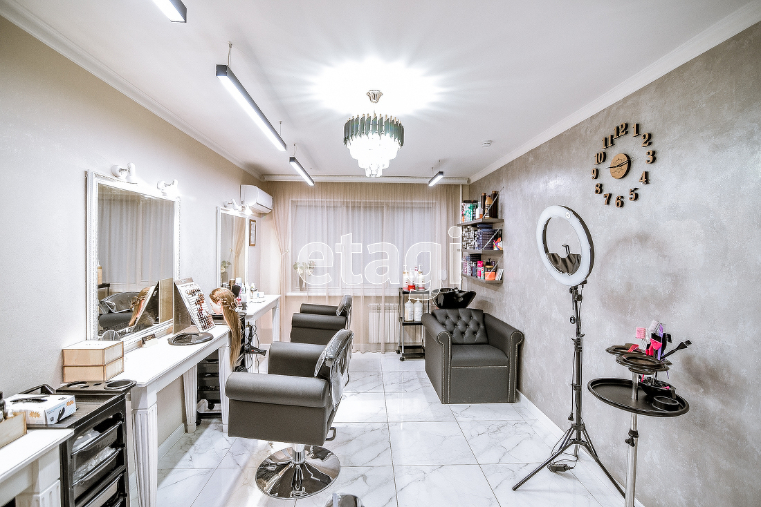 Продажа коммерческой недвижимости, 47м <sup>2</sup>, Южно-Сахалинск, Сахалинская область,  Южно-Сахалинск