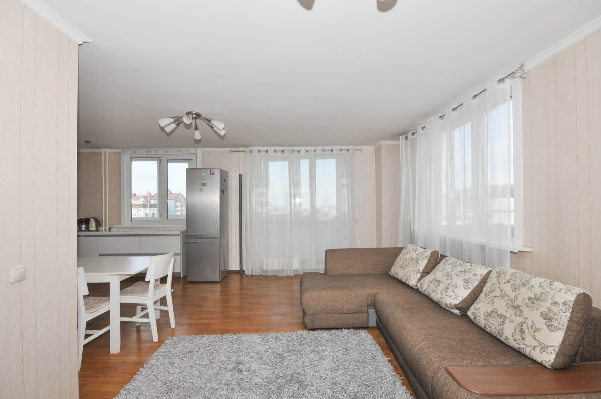 Продажа 3-комнатной квартиры, Южно-Сахалинск, Сахалинская область,  Южно-Сахалинск