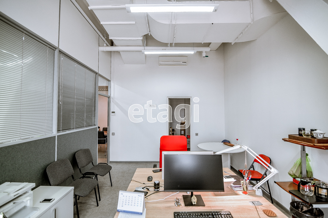 Аренда коммерческой недвижимости, 83м <sup>2</sup>, Южно-Сахалинск, Сахалинская область,  Южно-Сахалинск