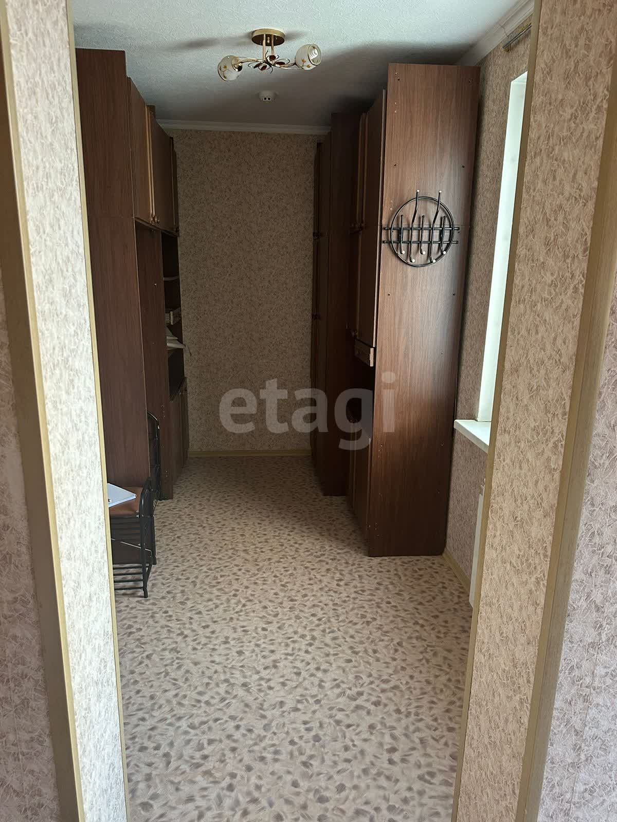 Продажа 2-комнатной квартиры, Южно-Сахалинск, Сахалинская область,  Южно-Сахалинск