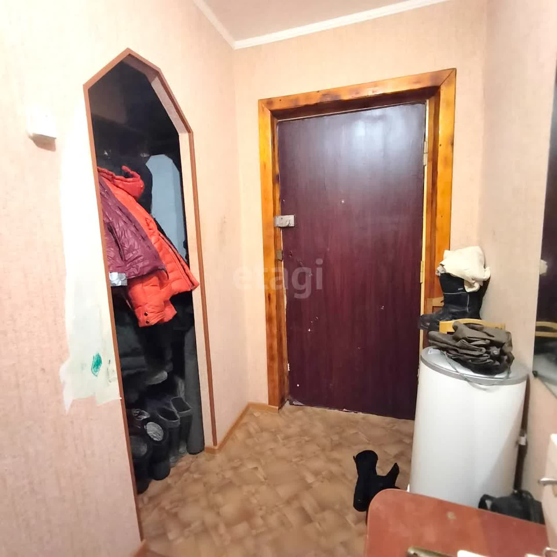 Продажа 2-комнатной квартиры, Южно-Сахалинск, Сахалинская область,  Южно-Сахалинск