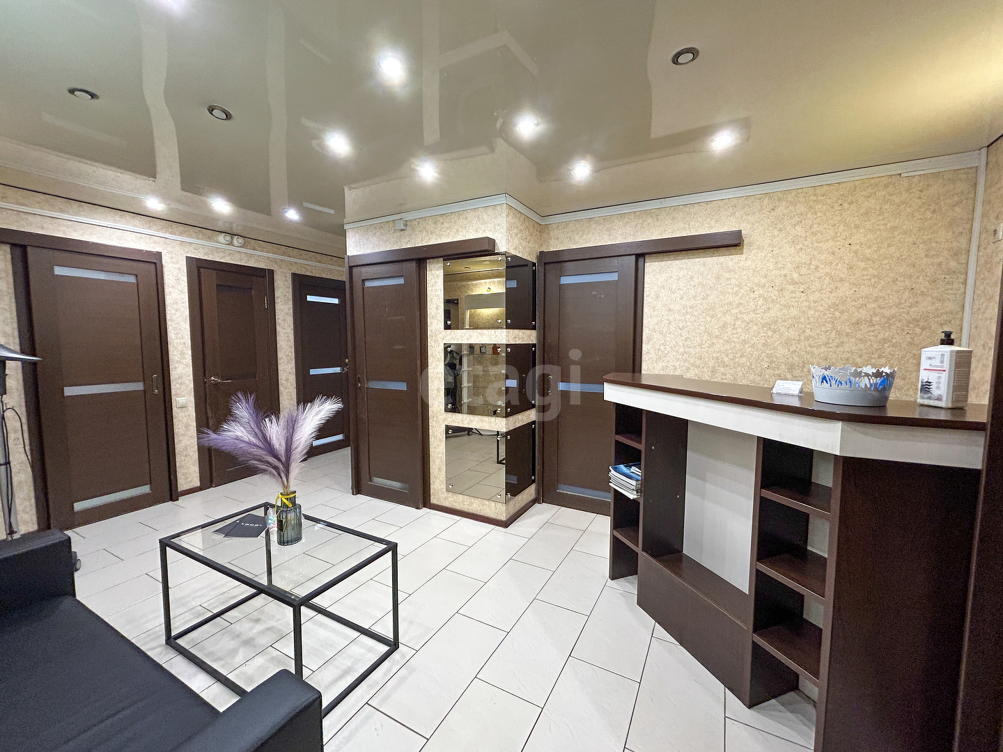 Продажа коммерческой недвижимости, 48м <sup>2</sup>, Новый Уренгой, Ямало-Ненецкий АО,  Новый Уренгой