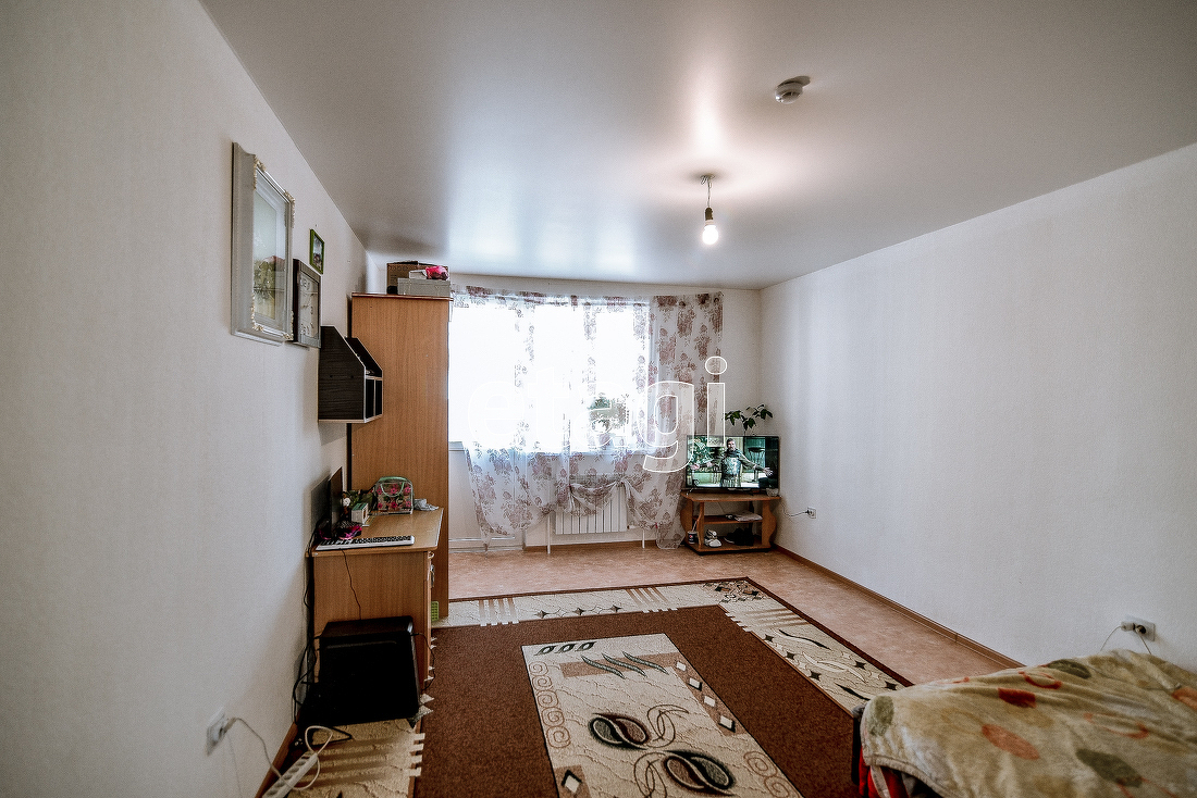 Продажа 3-комнатной квартиры, Южно-Сахалинск, Сахалинская область,  Южно-Сахалинск