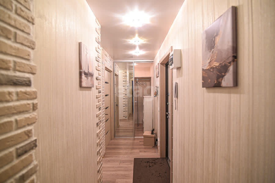 Продажа 2-комнатной квартиры, Южно-Сахалинск, Сахалинская область,  Южно-Сахалинск