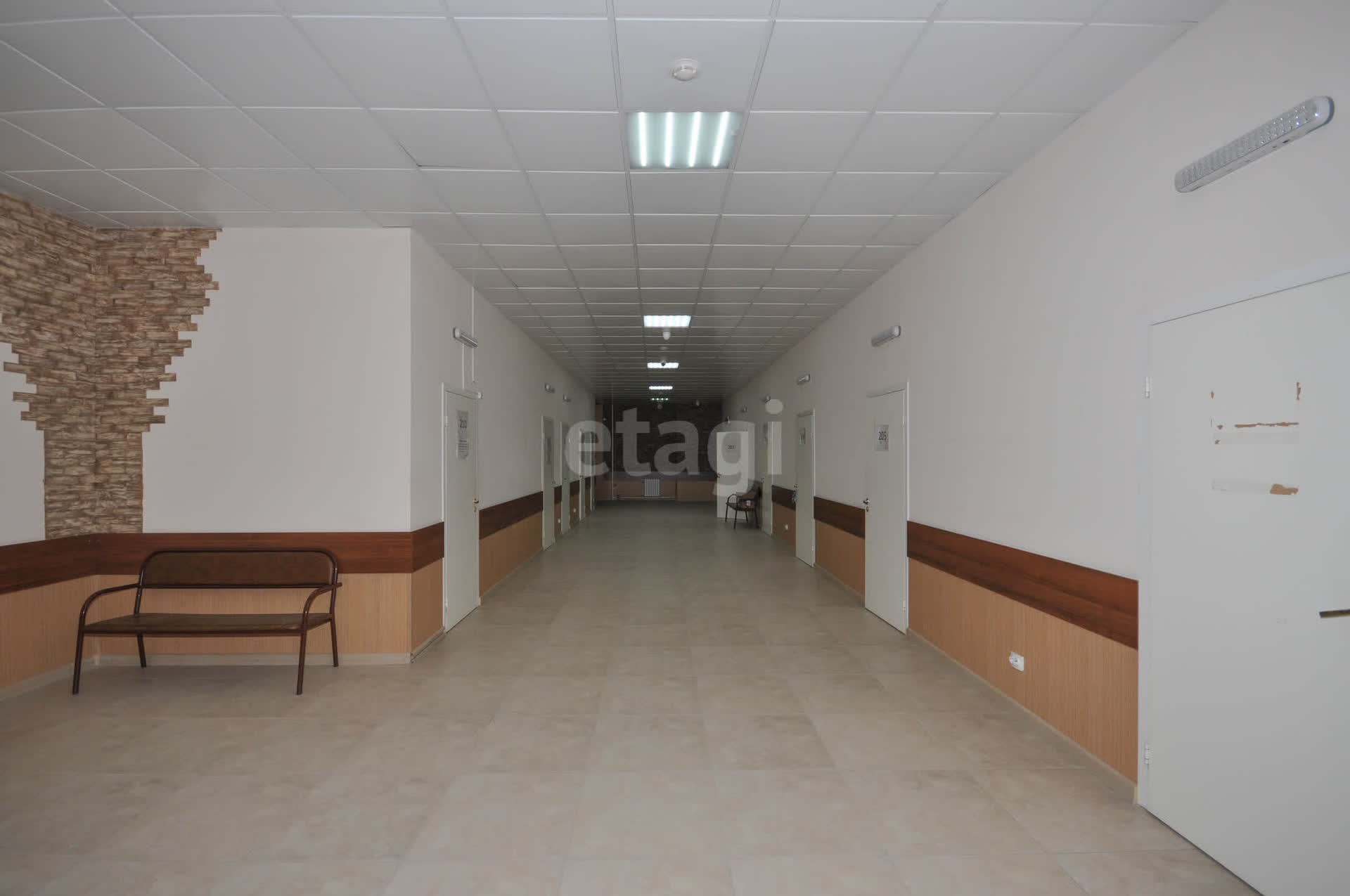 Аренда коммерческой недвижимости, 321м <sup>2</sup>, Южно-Сахалинск, Сахалинская область,  Южно-Сахалинск