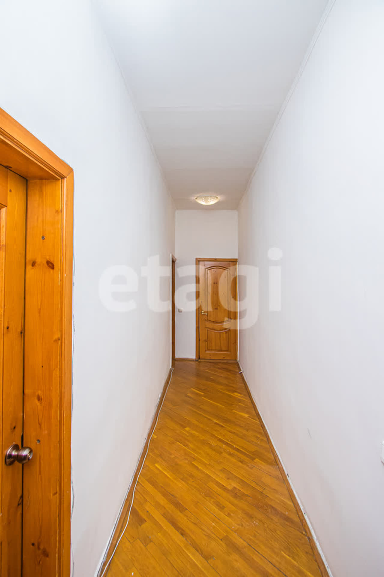 Продажа 4-комнатной квартиры, Улан-Удэ, Республика Бурятия,  Улан-Удэ