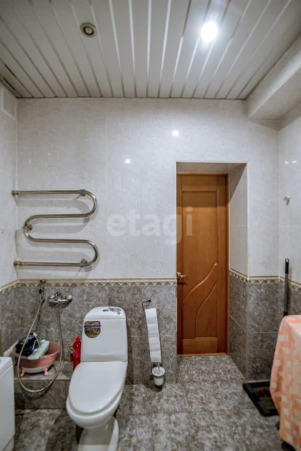 Продажа 4-комнатной квартиры, Южно-Сахалинск, Сахалинская область,  Южно-Сахалинск