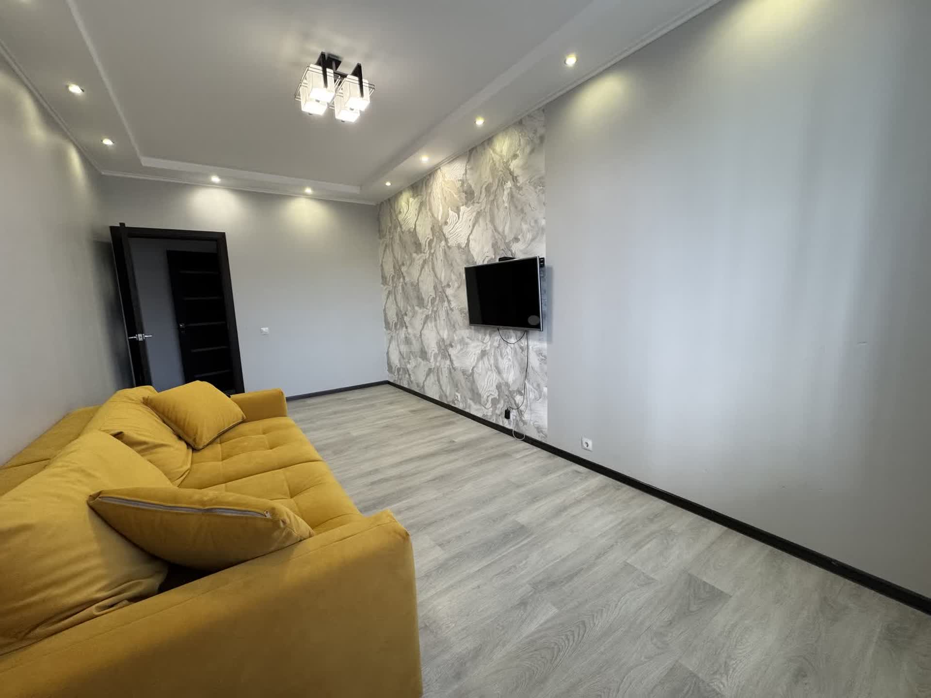 Продажа 3-комнатной квартиры, Улан-Удэ, Республика Бурятия,  Улан-Удэ