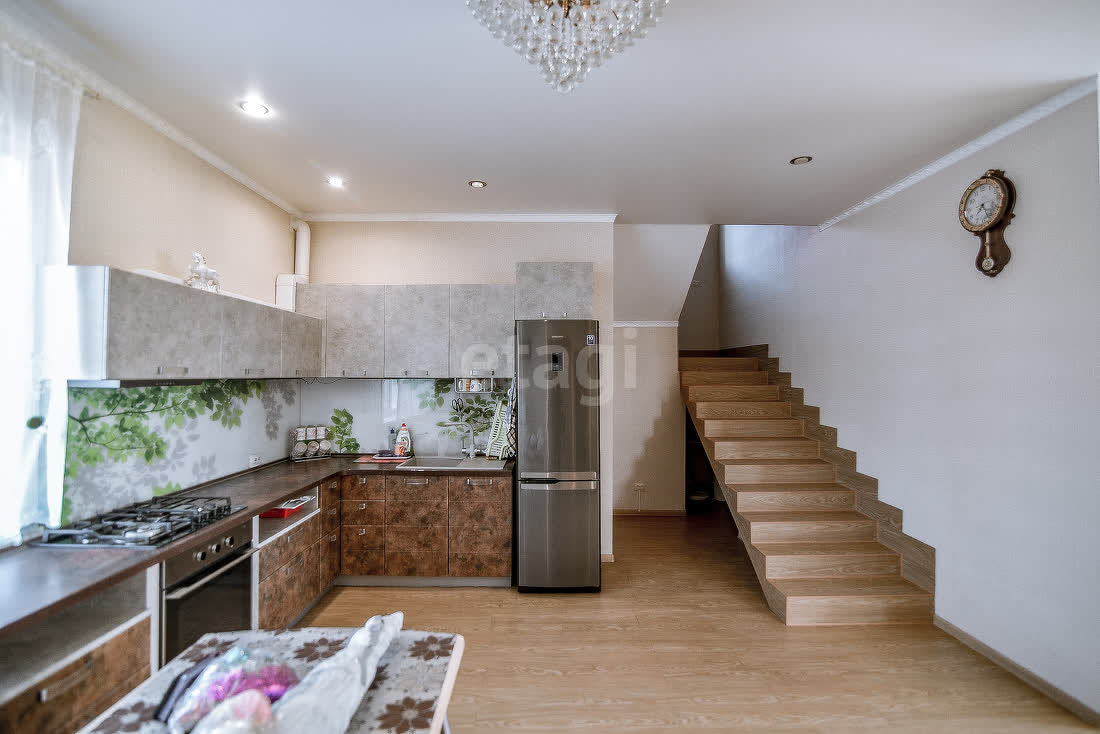 Продажа дома, 199м <sup>2</sup>, 6 сот., Южно-Сахалинск, Сахалинская область,  