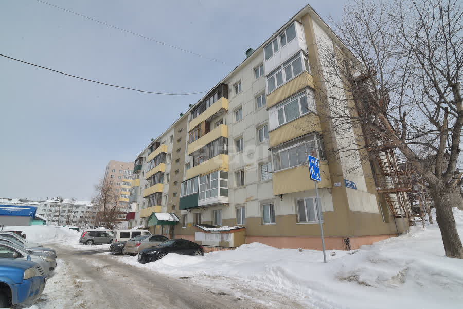 Продажа 3-комнатной квартиры, Южно-Сахалинск, Сахалинская область,  Южно-Сахалинск