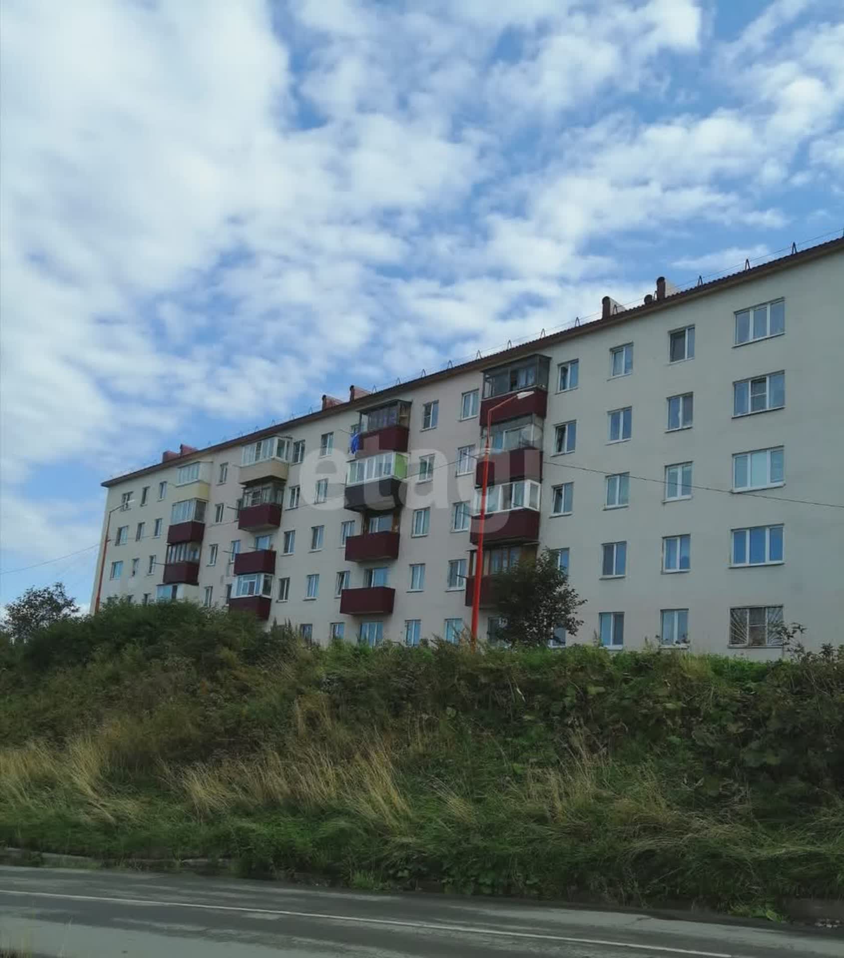 Продажа 3-комнатной квартиры, Южно-Сахалинск, Сахалинская область,  Южно-Сахалинск