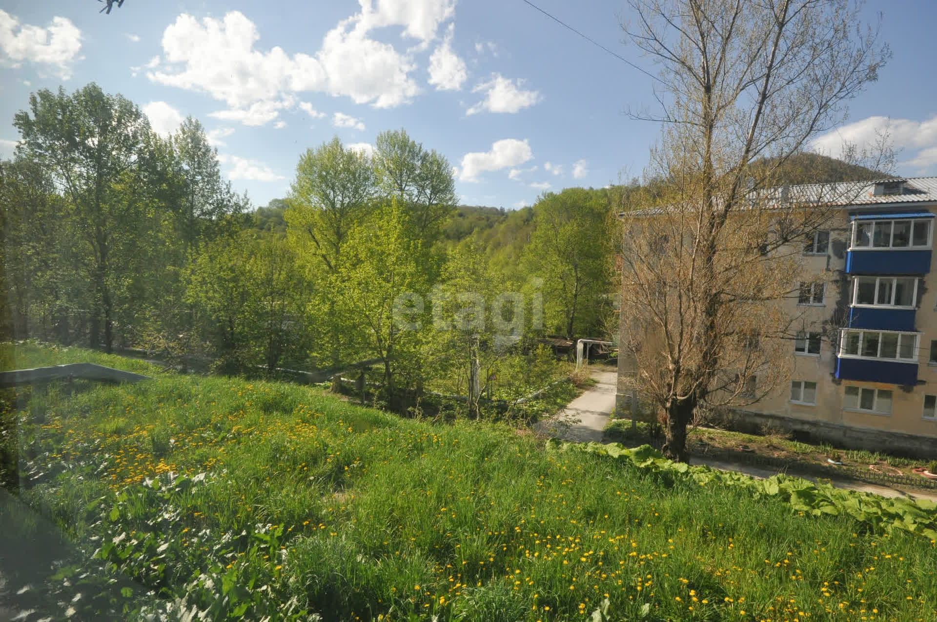 Продажа 2-комнатной квартиры, Южно-Сахалинск, Сахалинская область,  Южно-Сахалинск