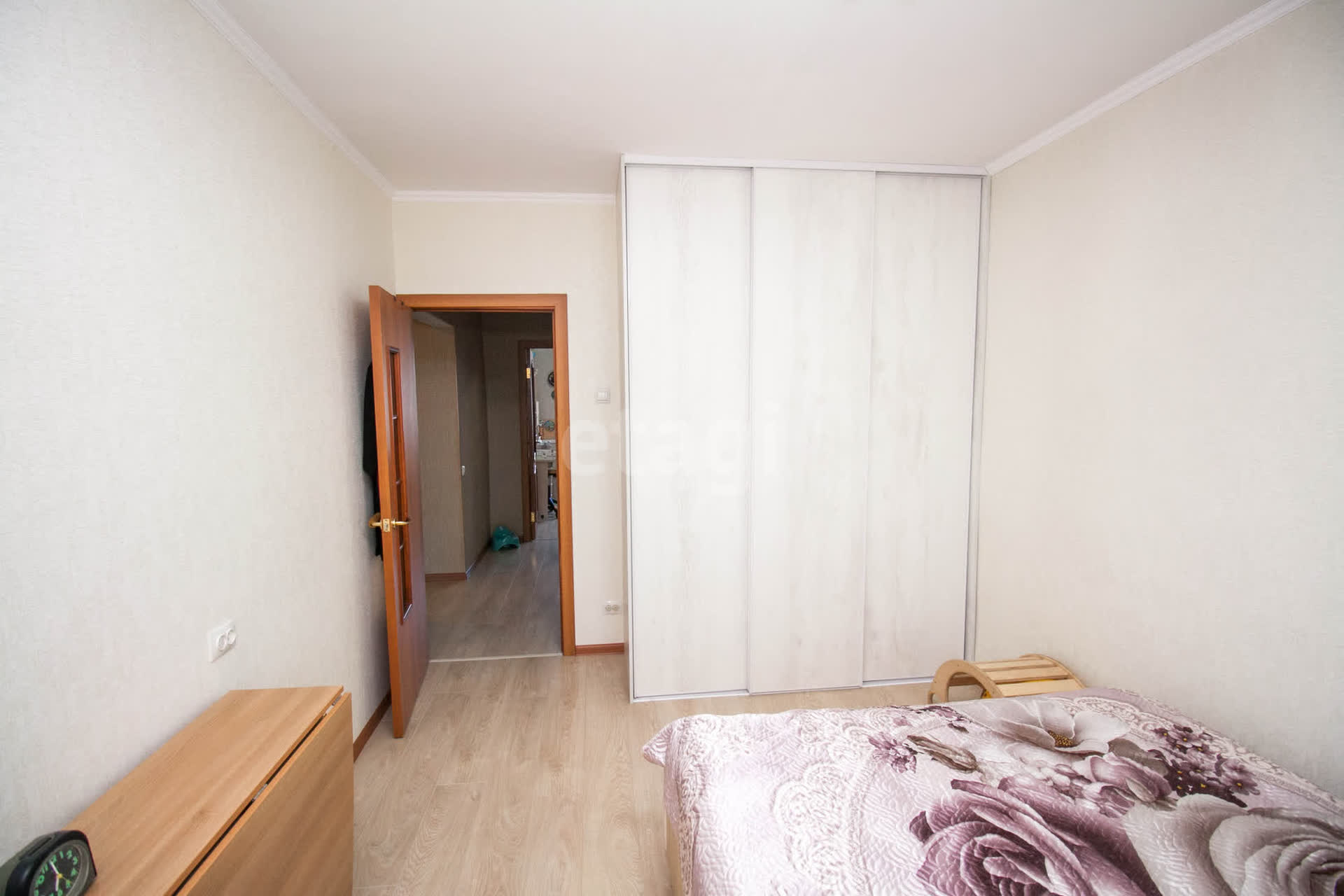 Продажа 2-комнатной квартиры, Южно-Сахалинск, Сахалинская область,  Южно-Сахалинск