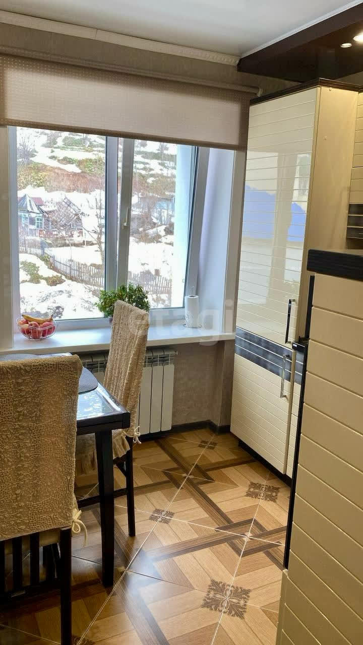 Продажа 2-комнатной квартиры, Южно-Сахалинск, Сахалинская область,  Южно-Сахалинск