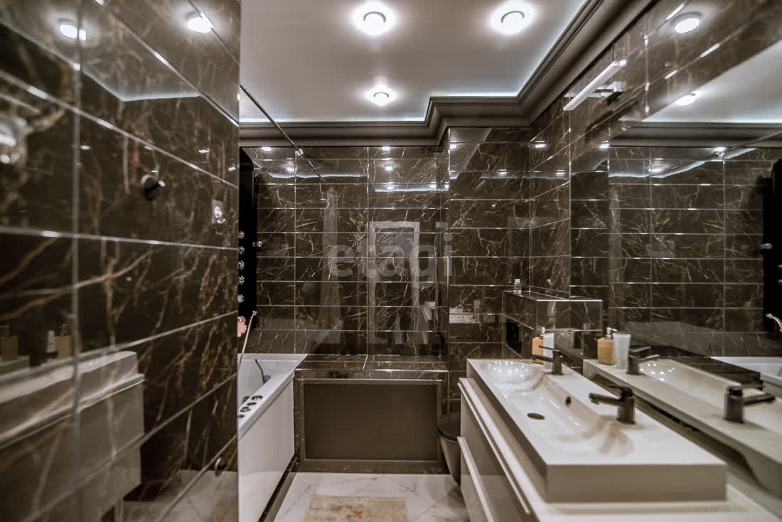 Аренда 5-комнатной квартиры, Южно-Сахалинск, Сахалинская область,  Южно-Сахалинск