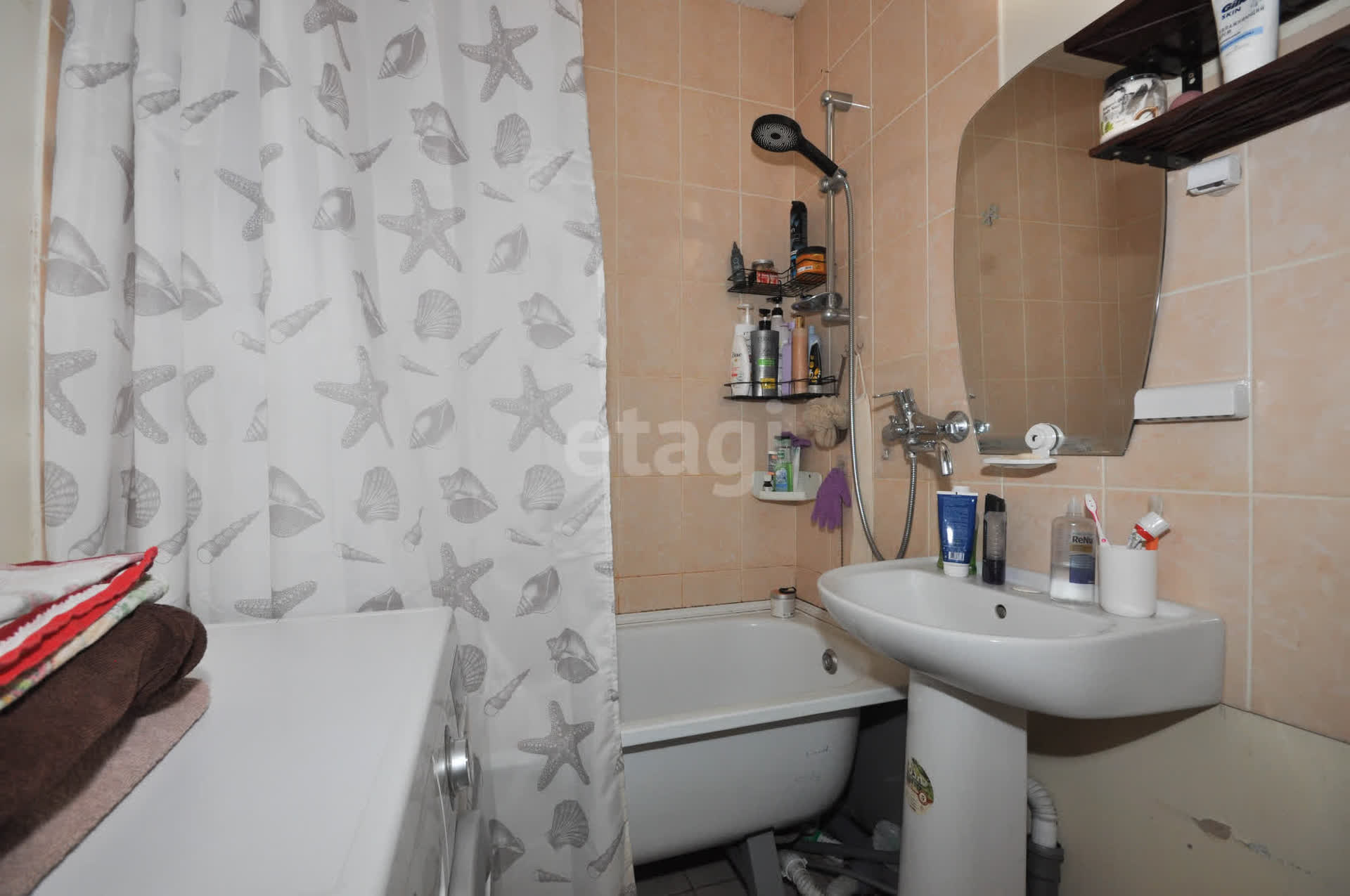 Продажа 2-комнатной квартиры, Южно-Сахалинск, Сахалинская область,  Южно-Сахалинск