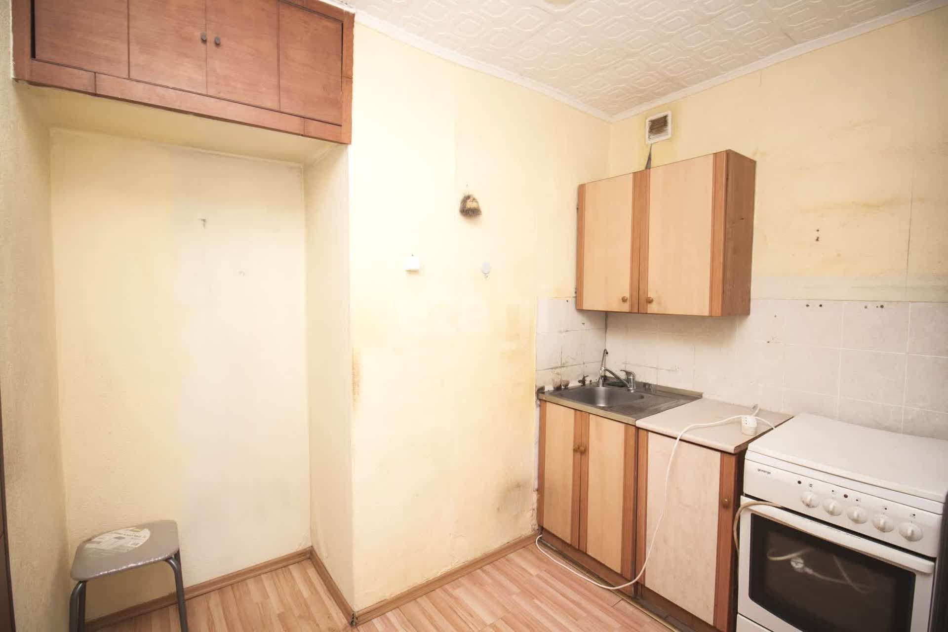 Продажа 2-комнатной квартиры, Южно-Сахалинск, Сахалинская область,  Южно-Сахалинск