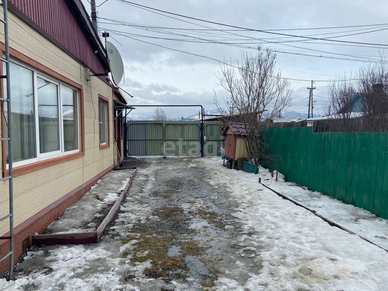 Продажа 3-комнатной квартиры, Южно-Сахалинск, Сахалинская область,  Южно-Сахалинск