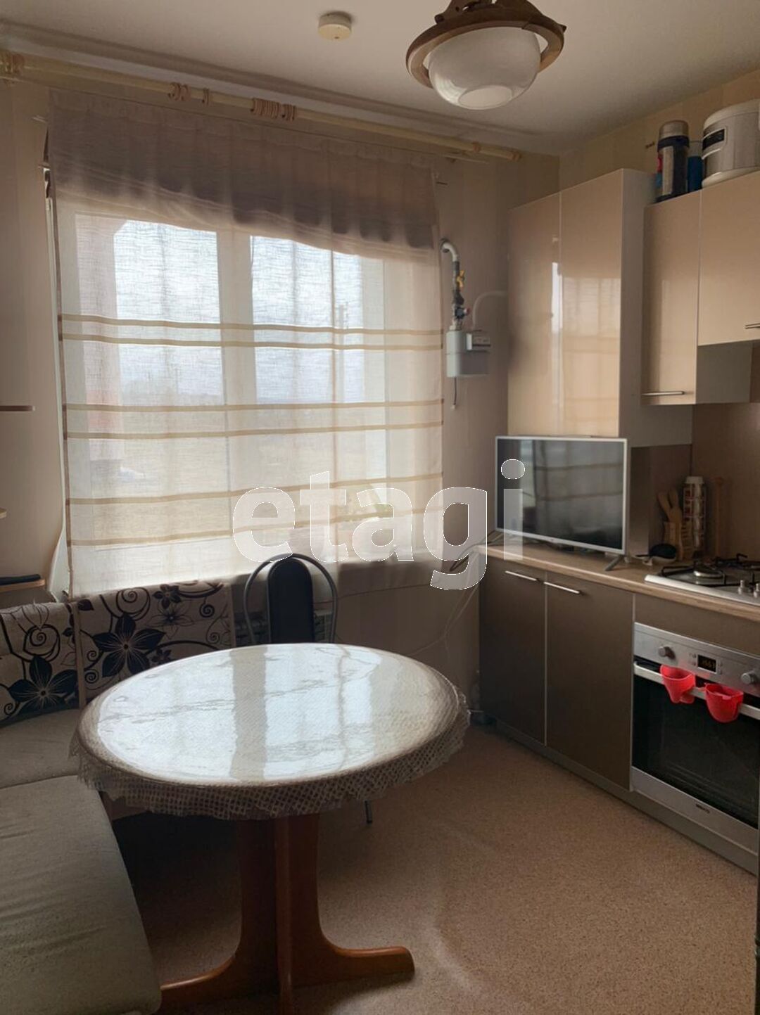 Продажа 4-комнатной квартиры, Южно-Сахалинск, Сахалинская область,  Южно-Сахалинск