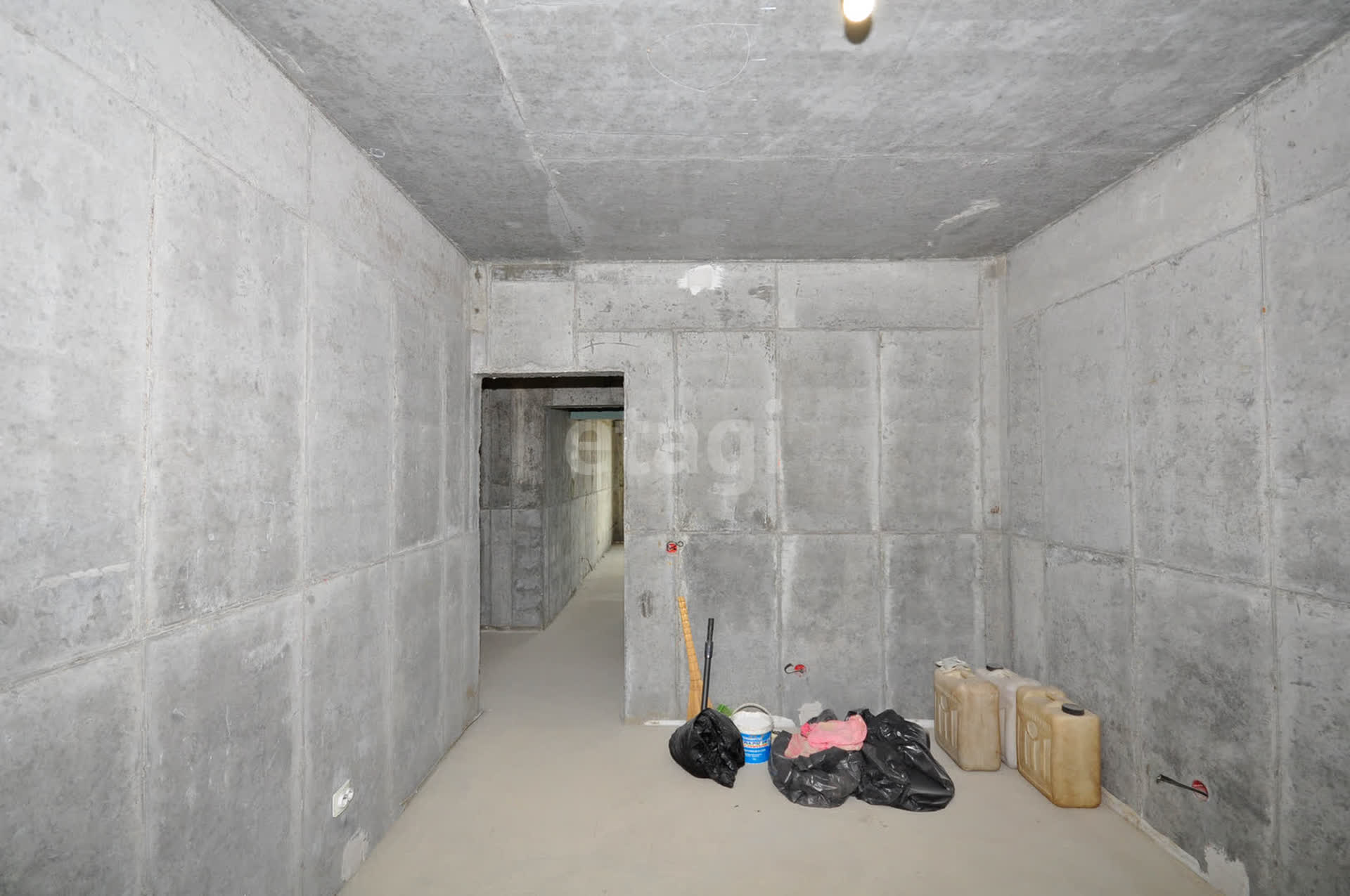 Продажа 3-комнатной квартиры, Южно-Сахалинск, Сахалинская область,  Южно-Сахалинск