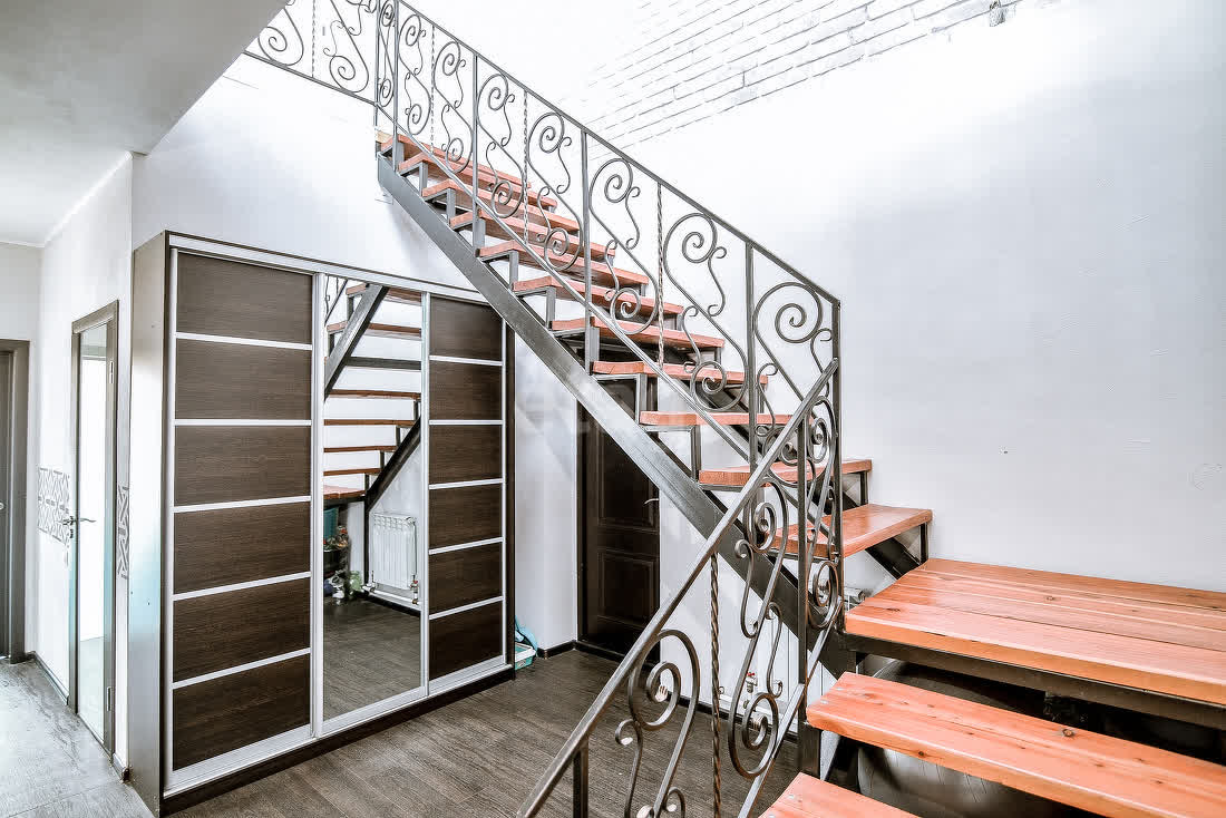 Продажа дома, 228м <sup>2</sup>, 150 сот., Южно-Сахалинск, Сахалинская область,  