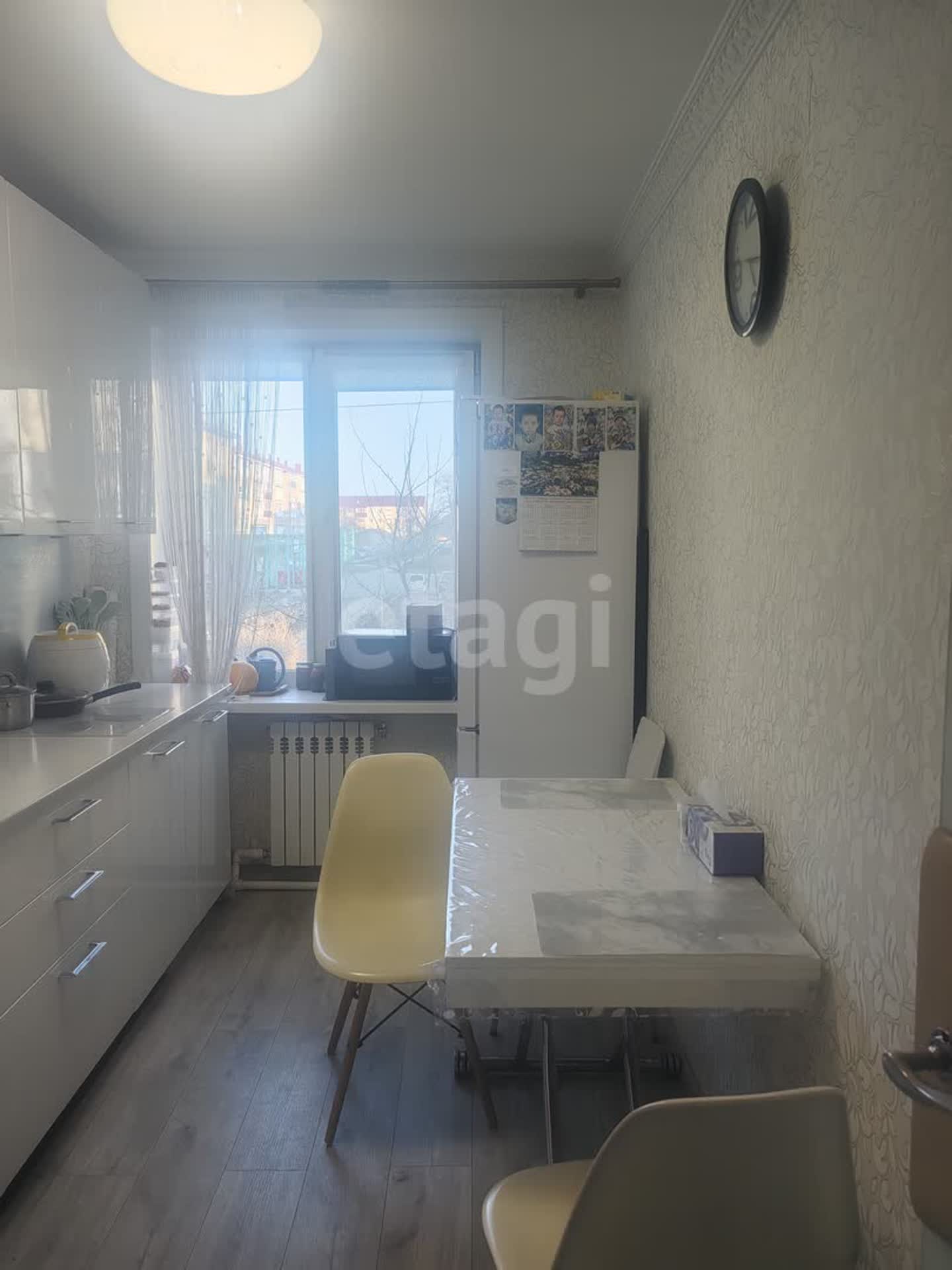 Продажа 4-комнатной квартиры, Южно-Сахалинск, Сахалинская область,  Южно-Сахалинск