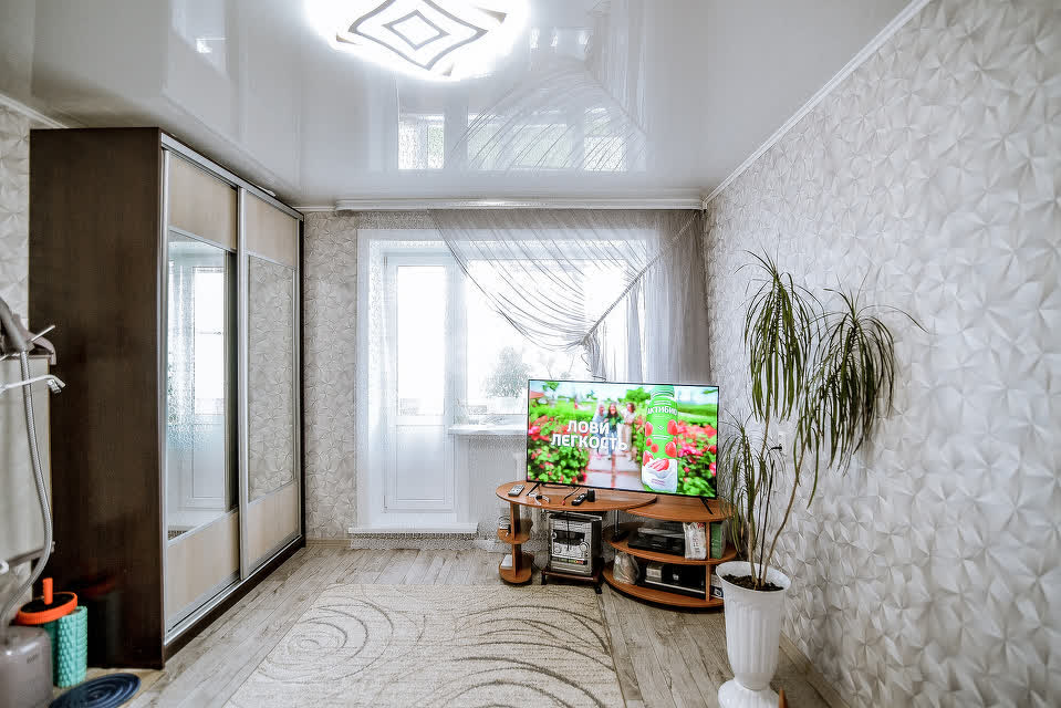 Продажа 1-комнатной квартиры, Южно-Сахалинск, Сахалинская область,  Южно-Сахалинск