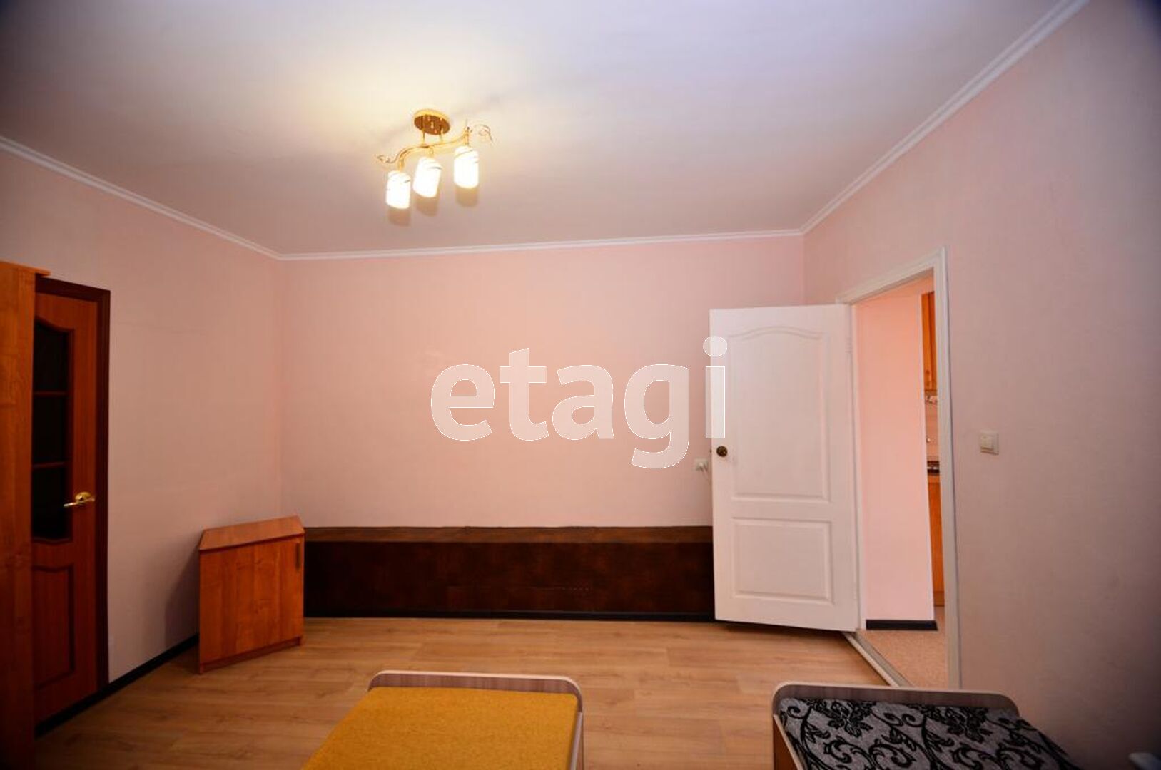 Продажа коммерческой недвижимости, 1093м <sup>2</sup>, Южно-Сахалинск, Сахалинская область,  Южно-Сахалинск