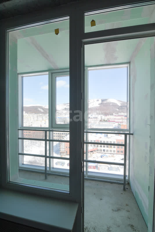 Продажа 2-комнатной квартиры, Южно-Сахалинск, Сахалинская область,  Южно-Сахалинск