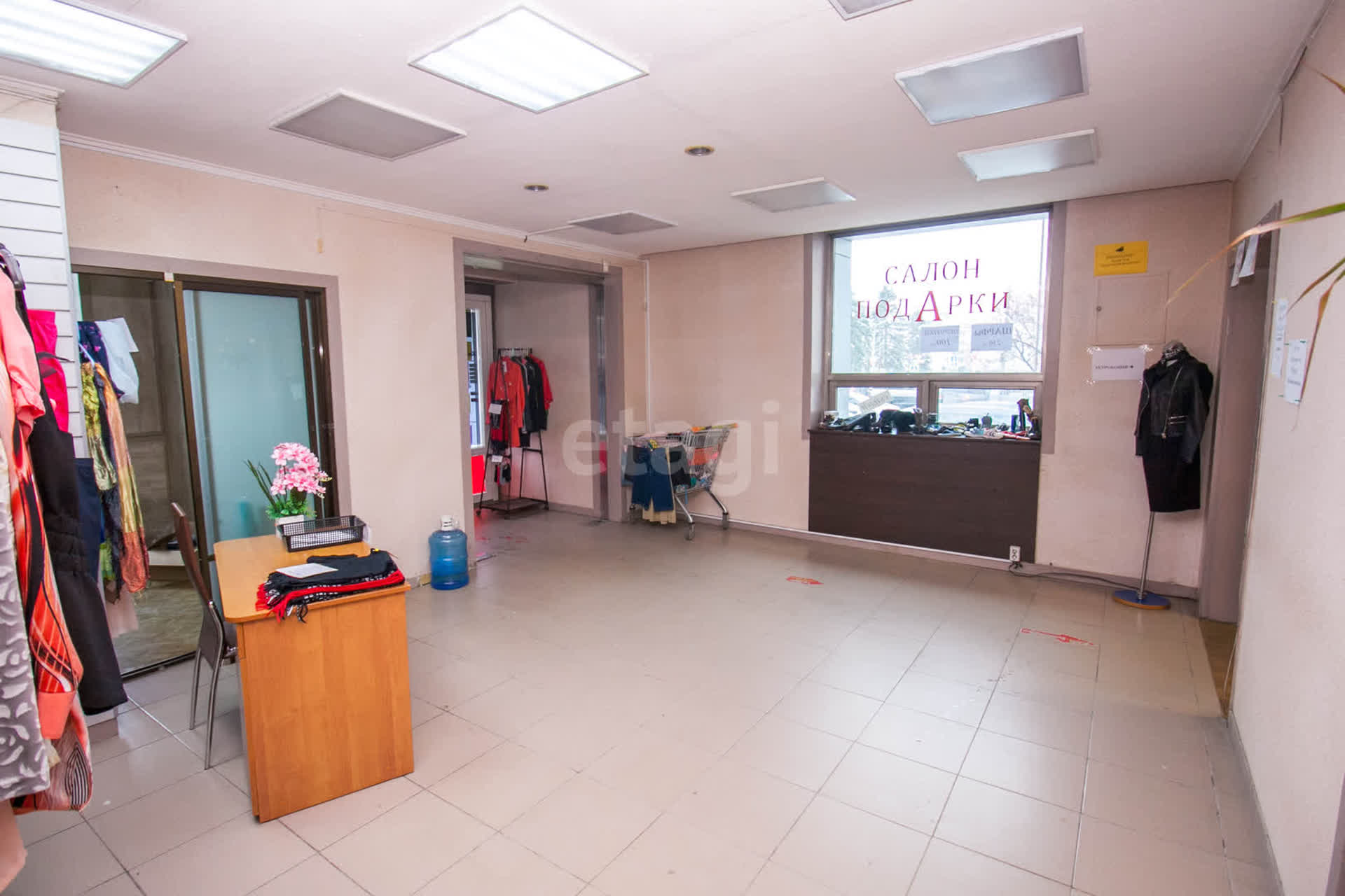 Продажа коммерческой недвижимости, 559м <sup>2</sup>, Южно-Сахалинск, Сахалинская область,  Южно-Сахалинск