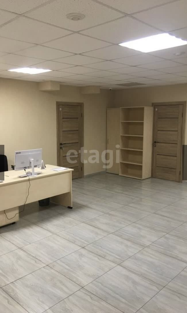 Продажа коммерческой недвижимости, 437м <sup>2</sup>, Новый Уренгой, Ямало-Ненецкий АО,  Новый Уренгой