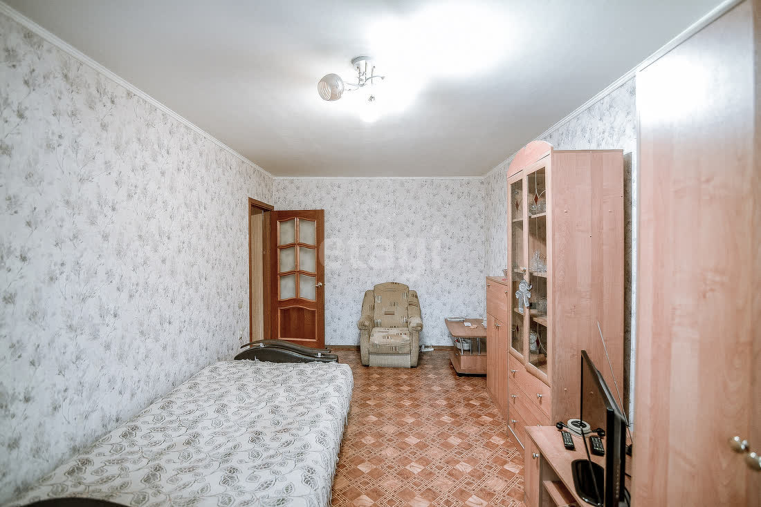 Продажа 2-комнатной квартиры, Южно-Сахалинск, Сахалинская область,  Южно-Сахалинск