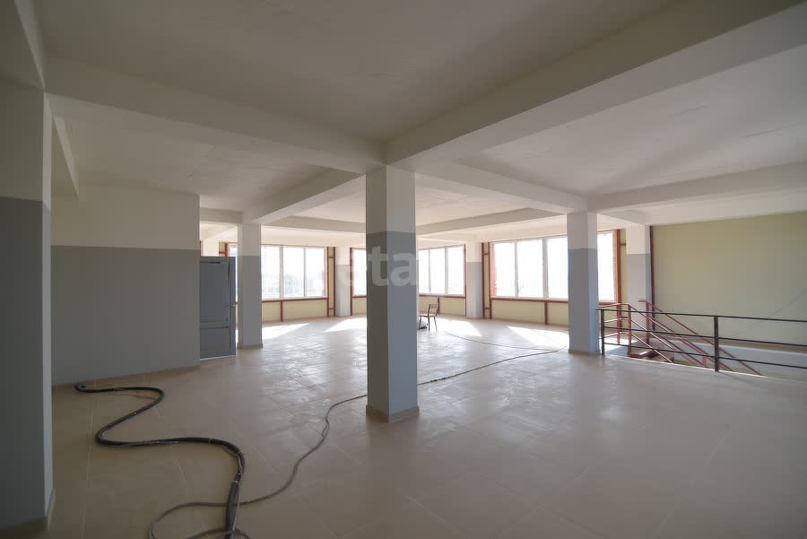 Аренда коммерческой недвижимости, 240м <sup>2</sup>, Южно-Сахалинск, Сахалинская область,  Южно-Сахалинск