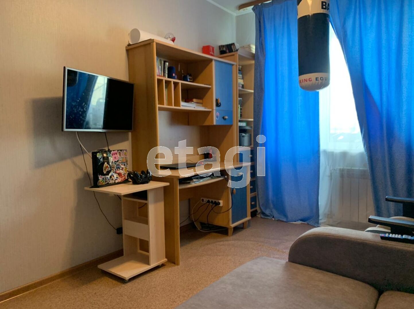 Продажа 4-комнатной квартиры, Южно-Сахалинск, Сахалинская область,  Южно-Сахалинск