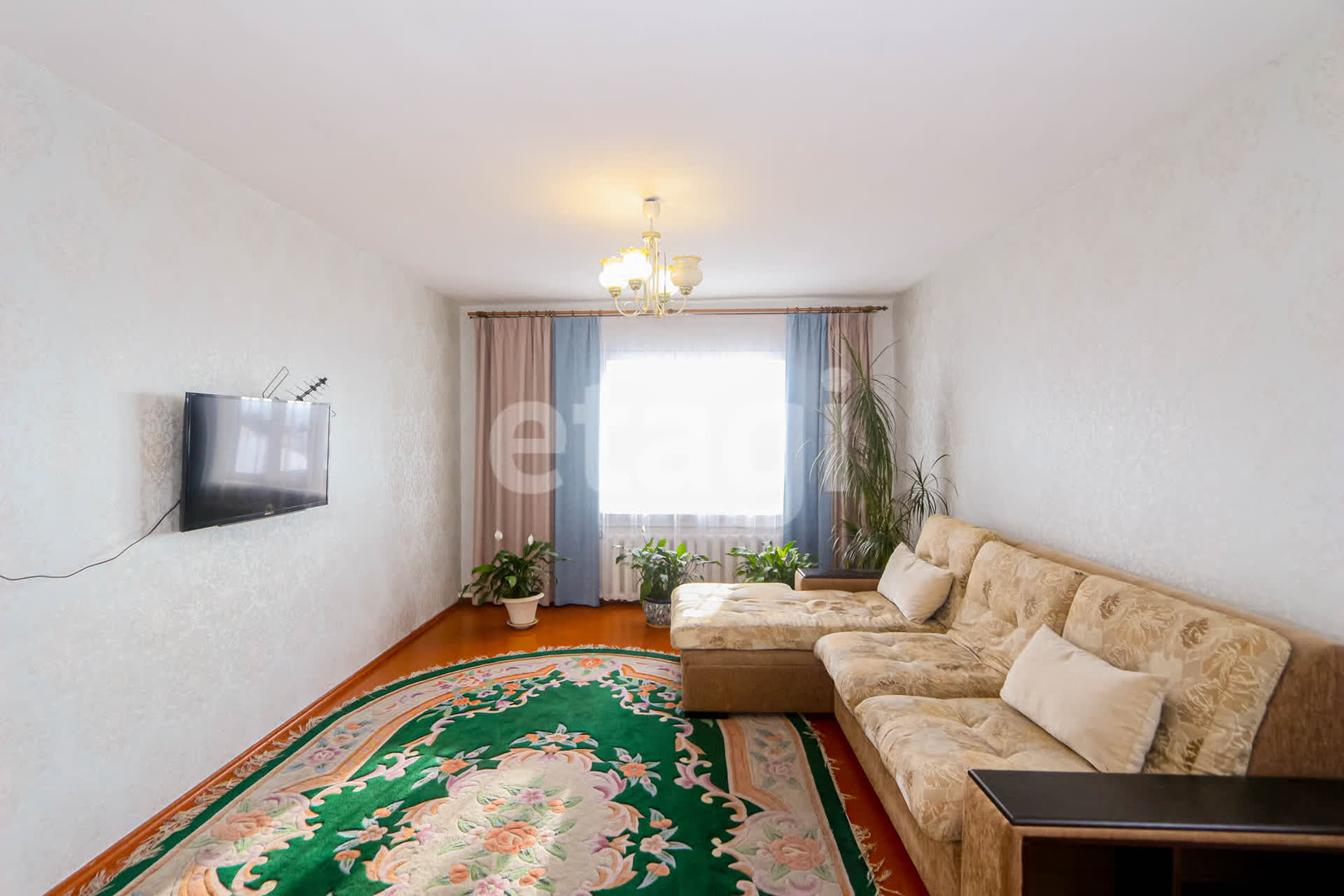 Продажа дома, 245м <sup>2</sup>, 8 сот., Улан-Удэ, Республика Бурятия,  Железнодорожный