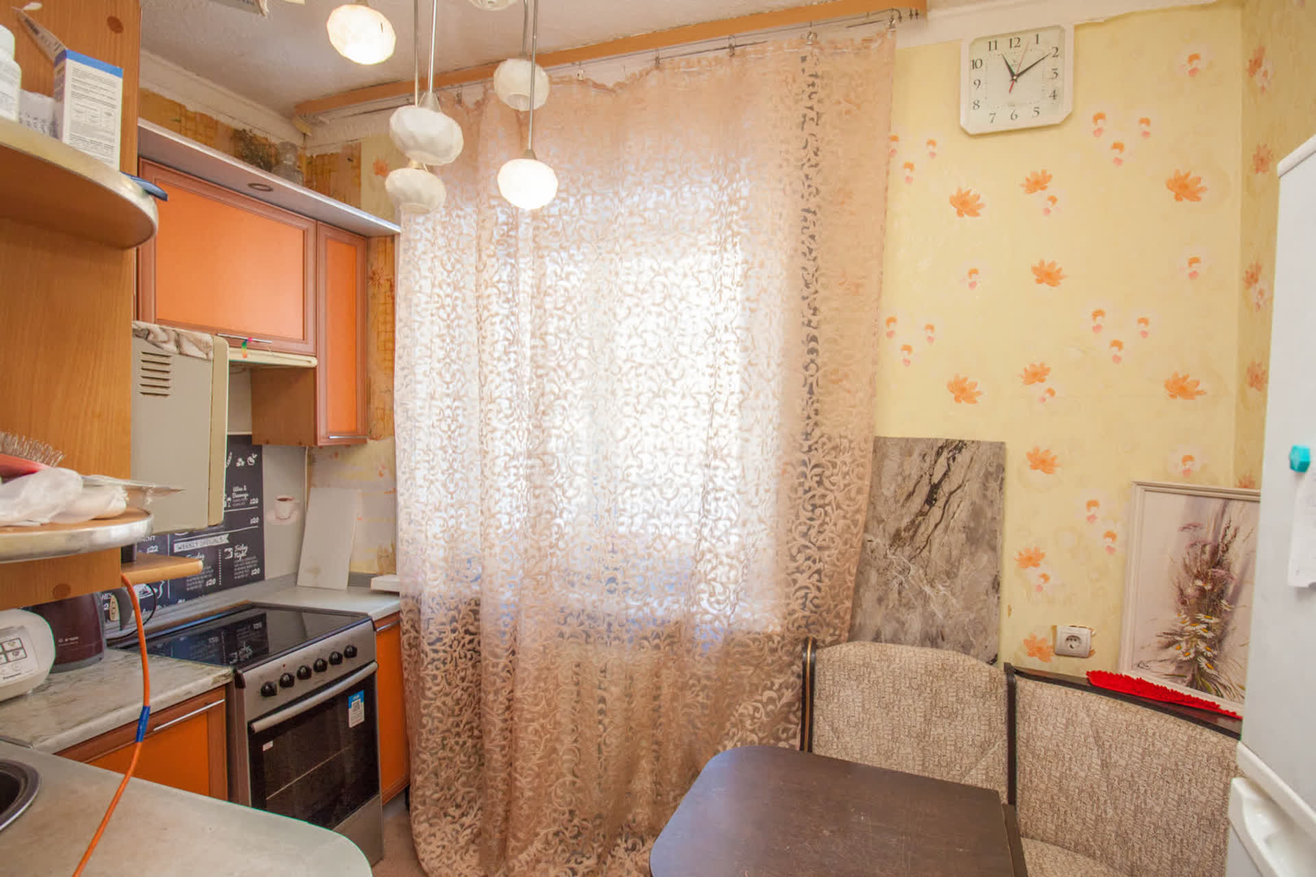 Продажа 2-комнатной квартиры, Южно-Сахалинск, Сахалинская область,  Южно-Сахалинск