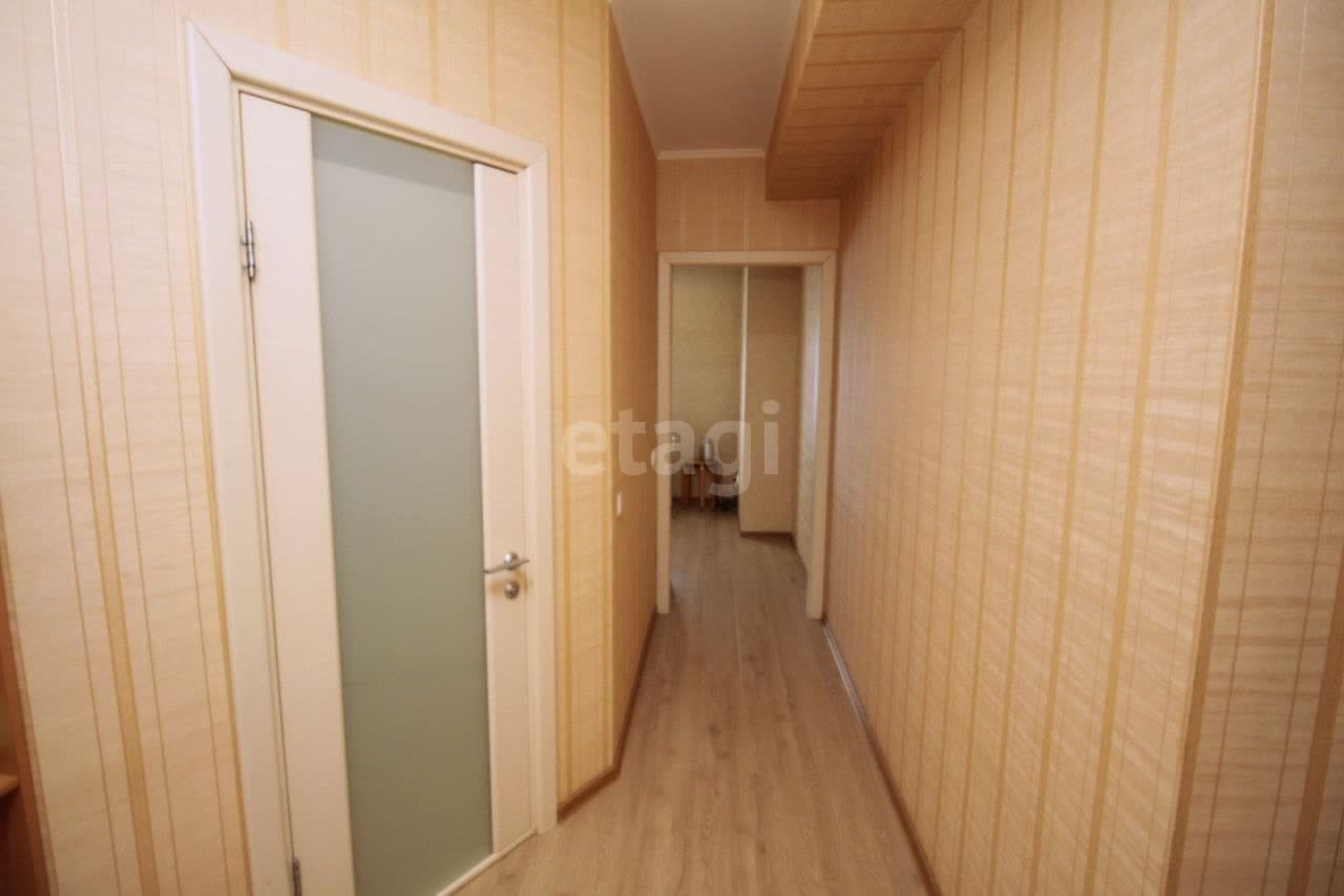 Продажа 2-комнатной квартиры, Южно-Сахалинск, Сахалинская область,  Южно-Сахалинск