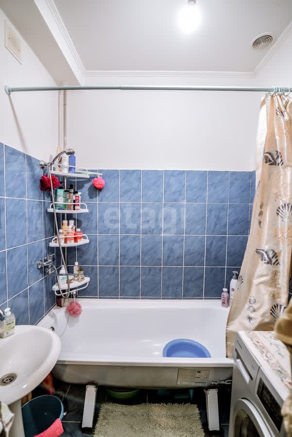 Продажа 3-комнатной квартиры, Южно-Сахалинск, Сахалинская область,  Южно-Сахалинск