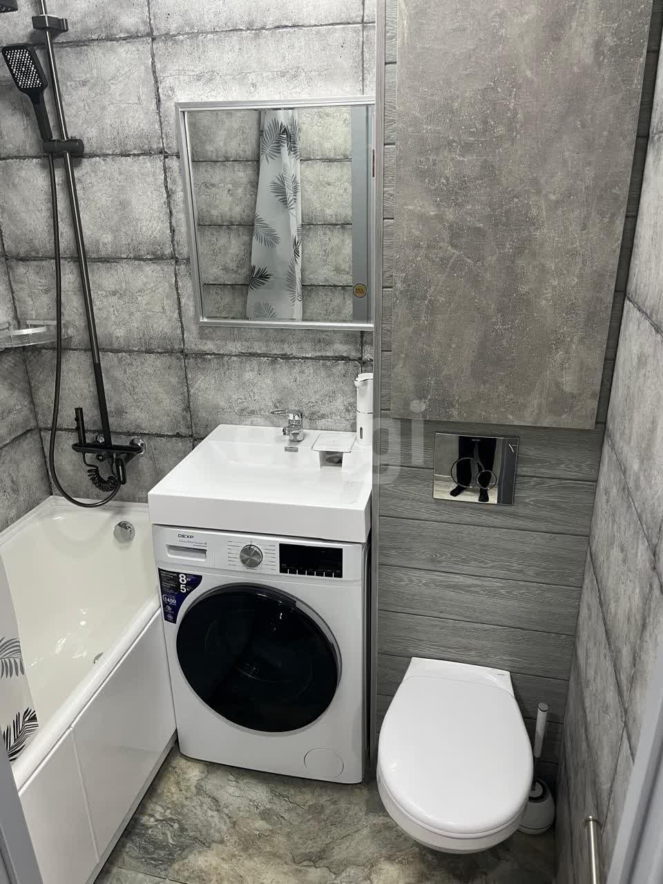 Продажа 2-комнатной квартиры, Южно-Сахалинск, Сахалинская область,  Южно-Сахалинск