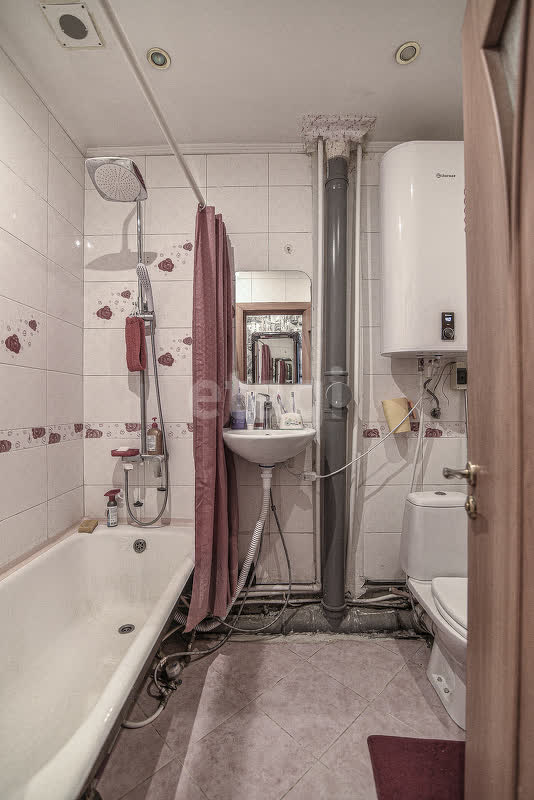 Продажа 2-комнатной квартиры, Южно-Сахалинск, Сахалинская область,  Южно-Сахалинск