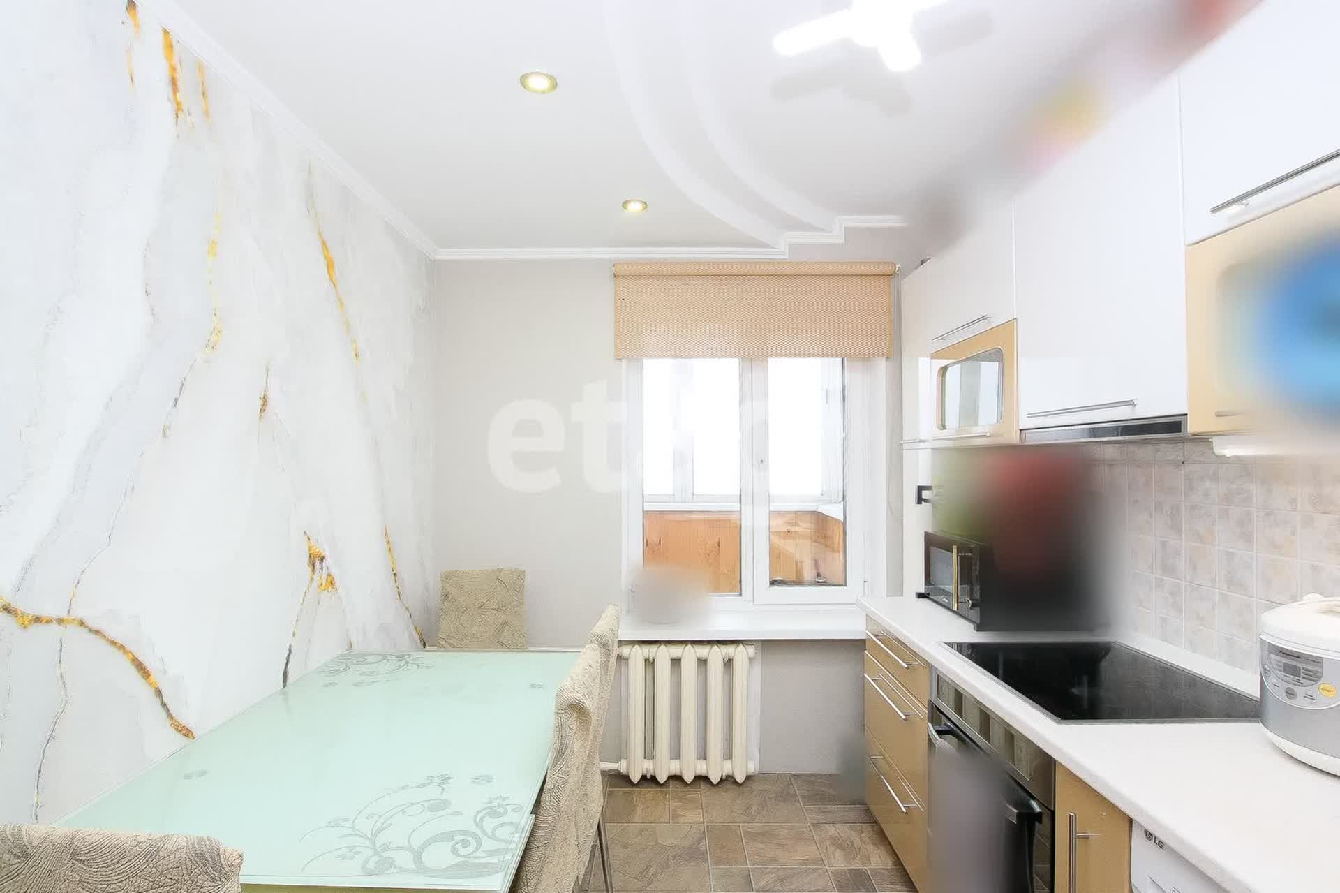 Продажа 3-комнатной квартиры, Улан-Удэ, Республика Бурятия,  Улан-Удэ