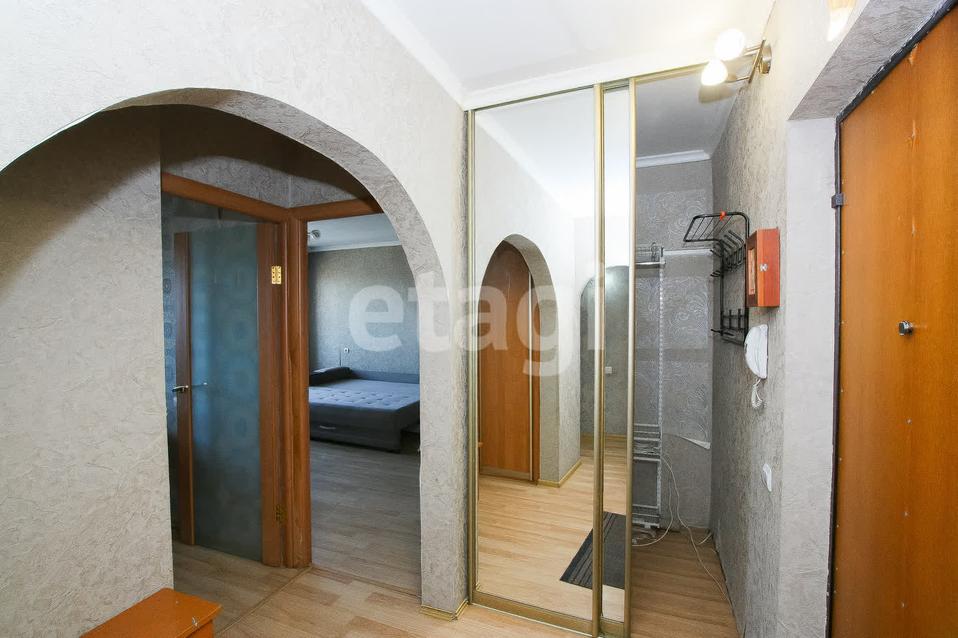 Продажа 2-комнатной квартиры, Улан-Удэ, Республика Бурятия,  Улан-Удэ