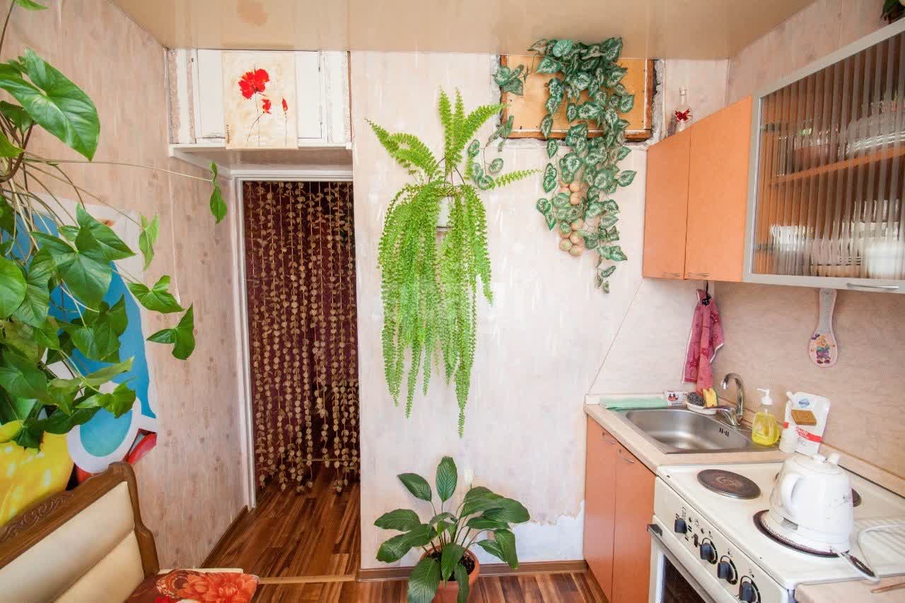 Продажа 2-комнатной квартиры, Южно-Сахалинск, Сахалинская область,  Южно-Сахалинск