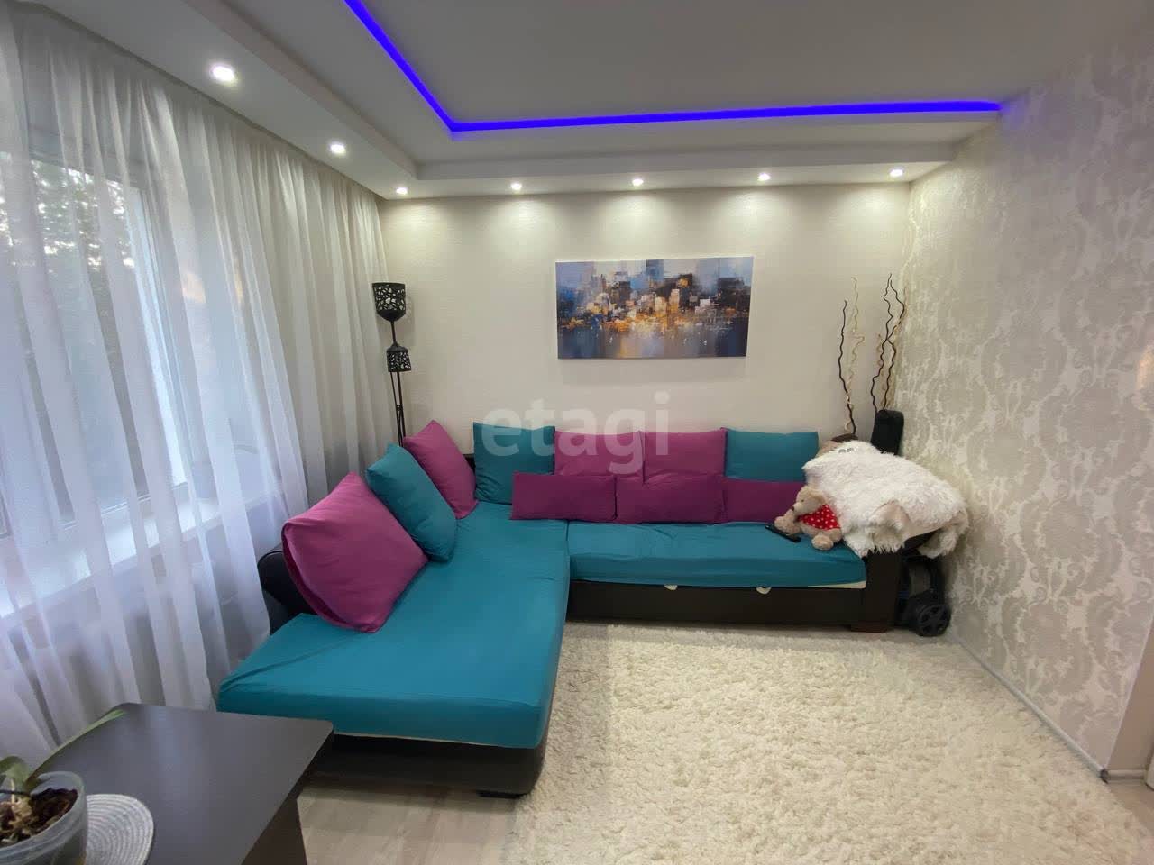 Продажа 2-комнатной квартиры, Южно-Сахалинск, Сахалинская область,  Южно-Сахалинск