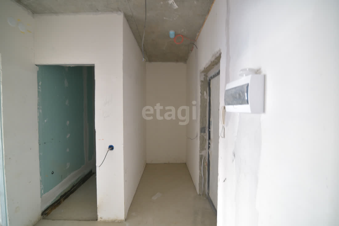 Продажа 4-комнатной квартиры, Южно-Сахалинск, Сахалинская область,  Южно-Сахалинск